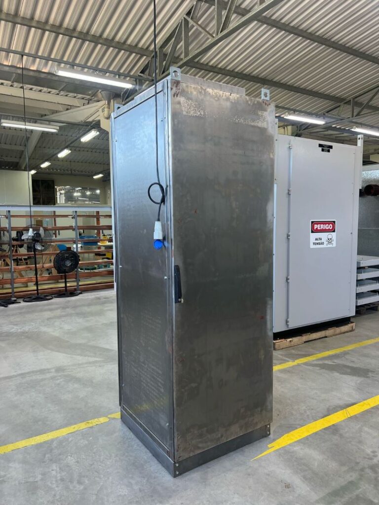 painéis elétricos industriais