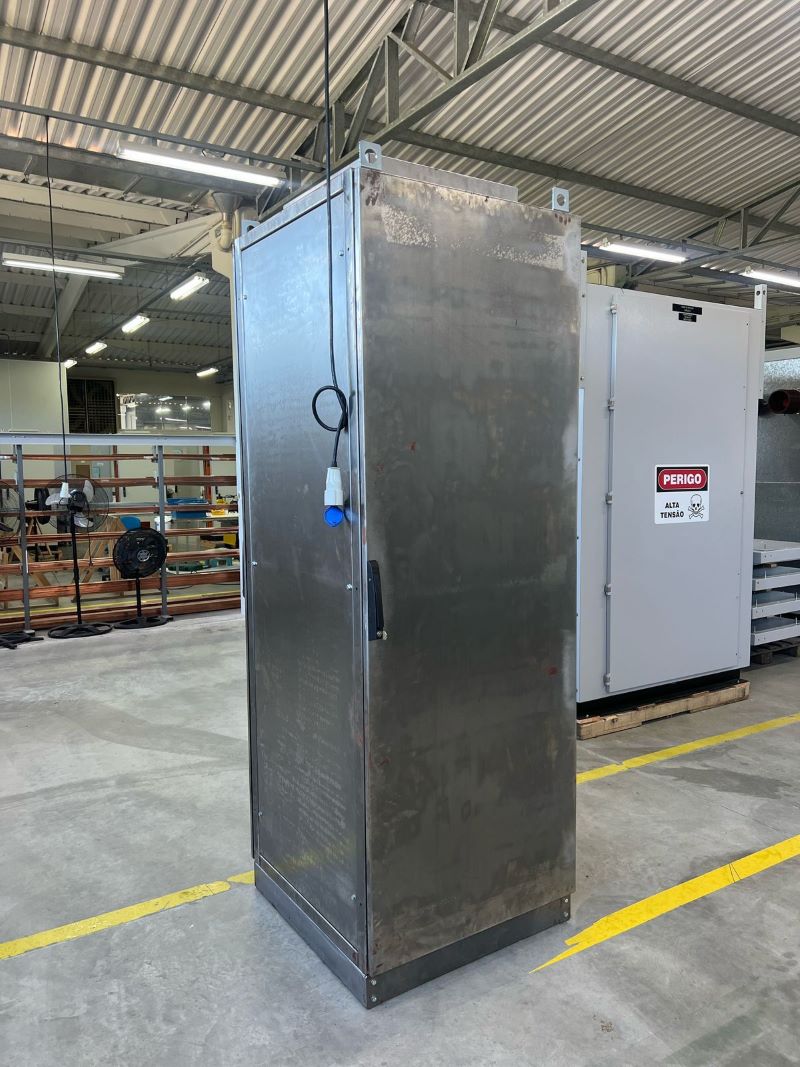 painéis elétricos industriais